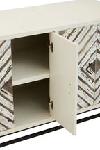 Lombok Wood Pattern door Sideboard