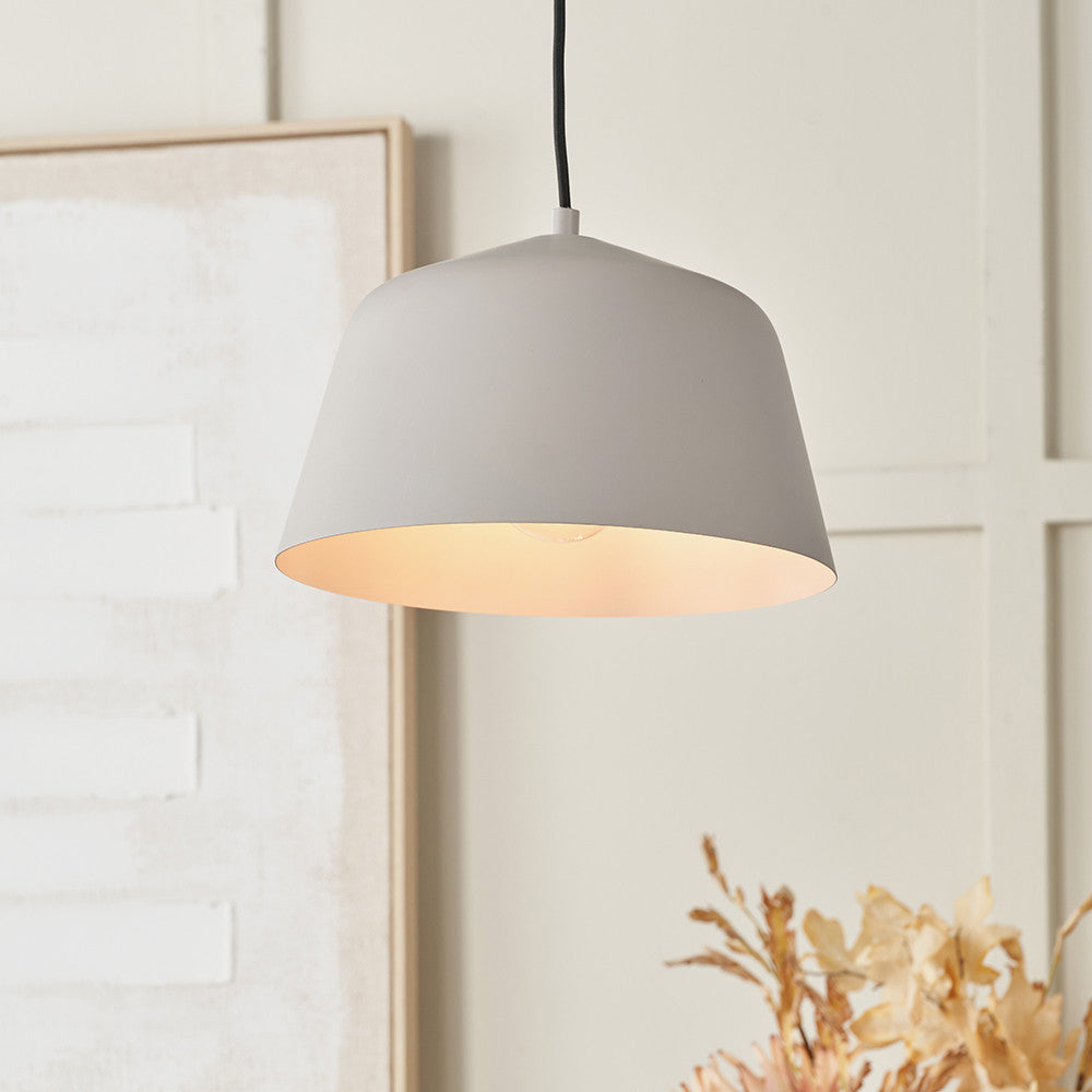Amalie Grey Metal Retro Pendant