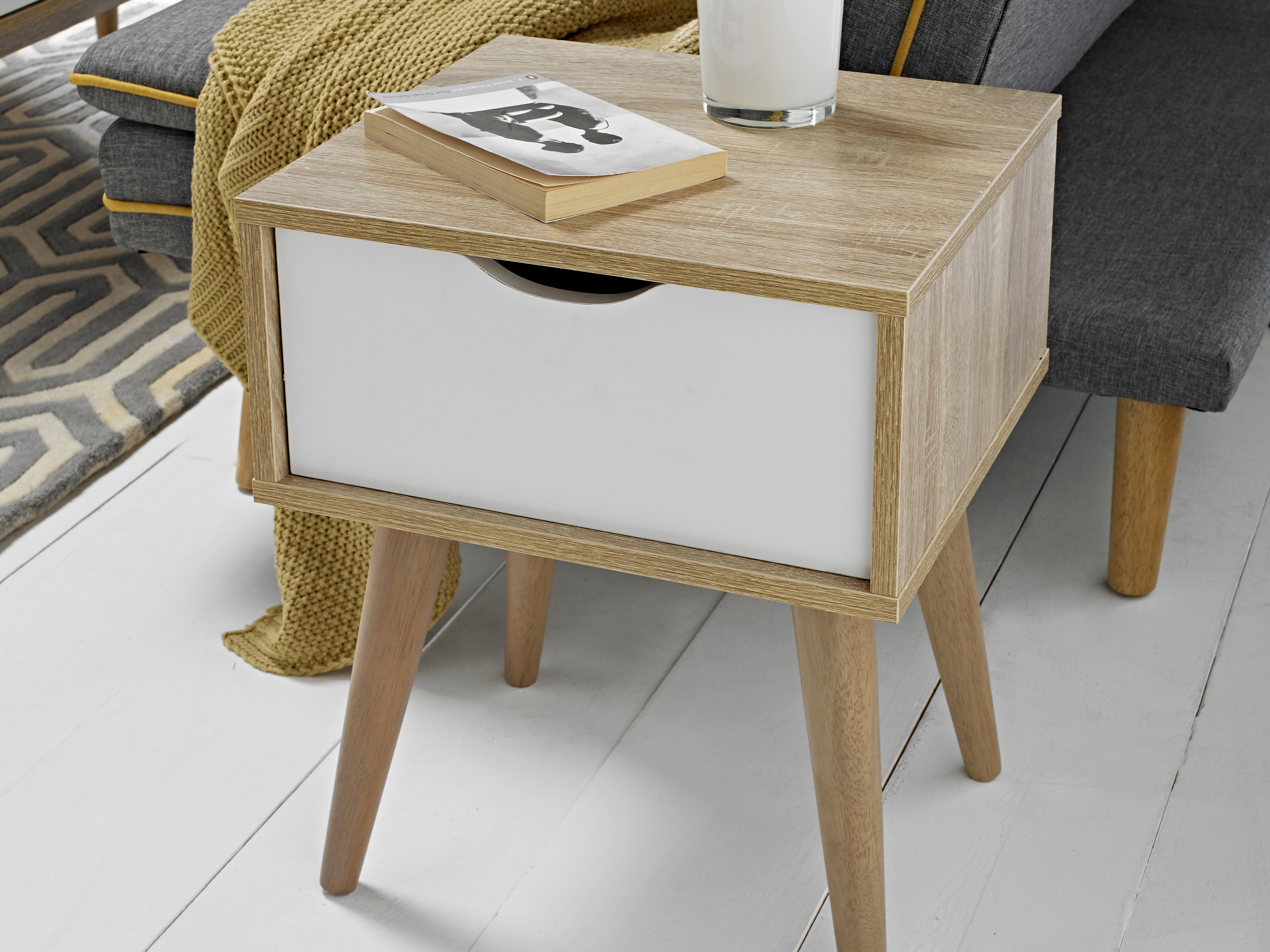 Scandi Oak Lamp Table White