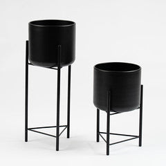 Set Of 2 Black Planters