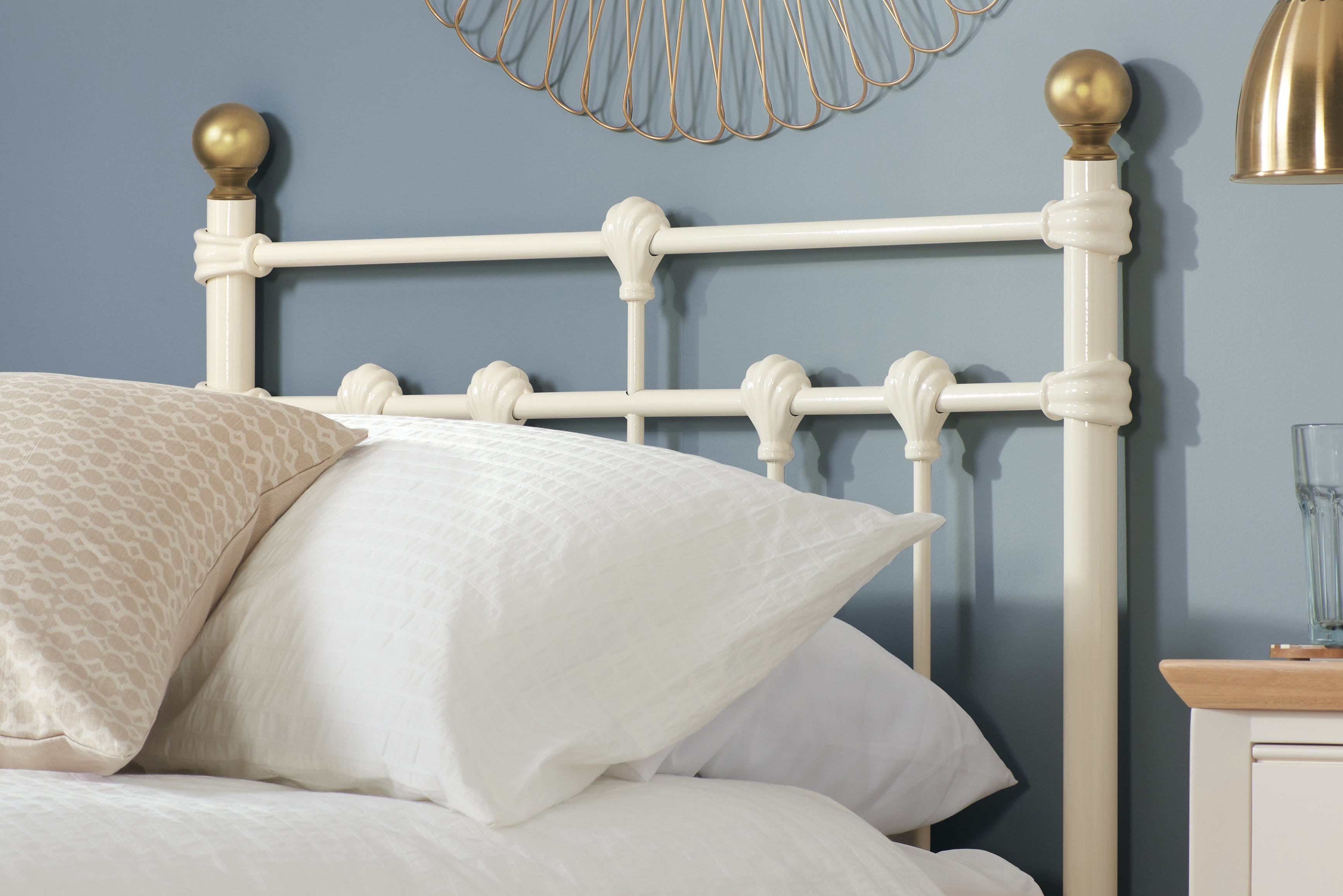 90cm Atlas Bed Cream