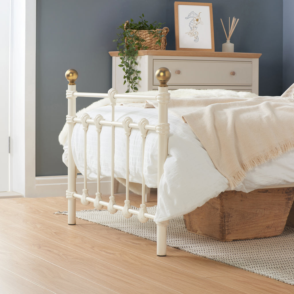 90cm Atlas Bed Cream