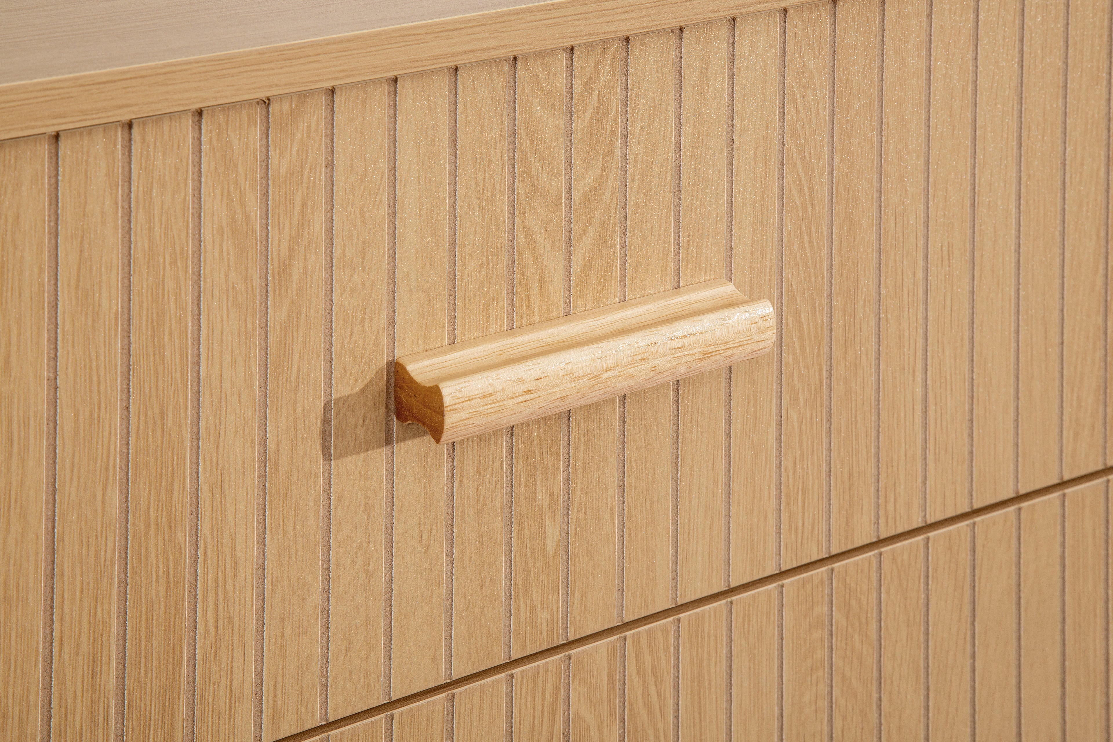Axel 6 Drawer Fluted Chest