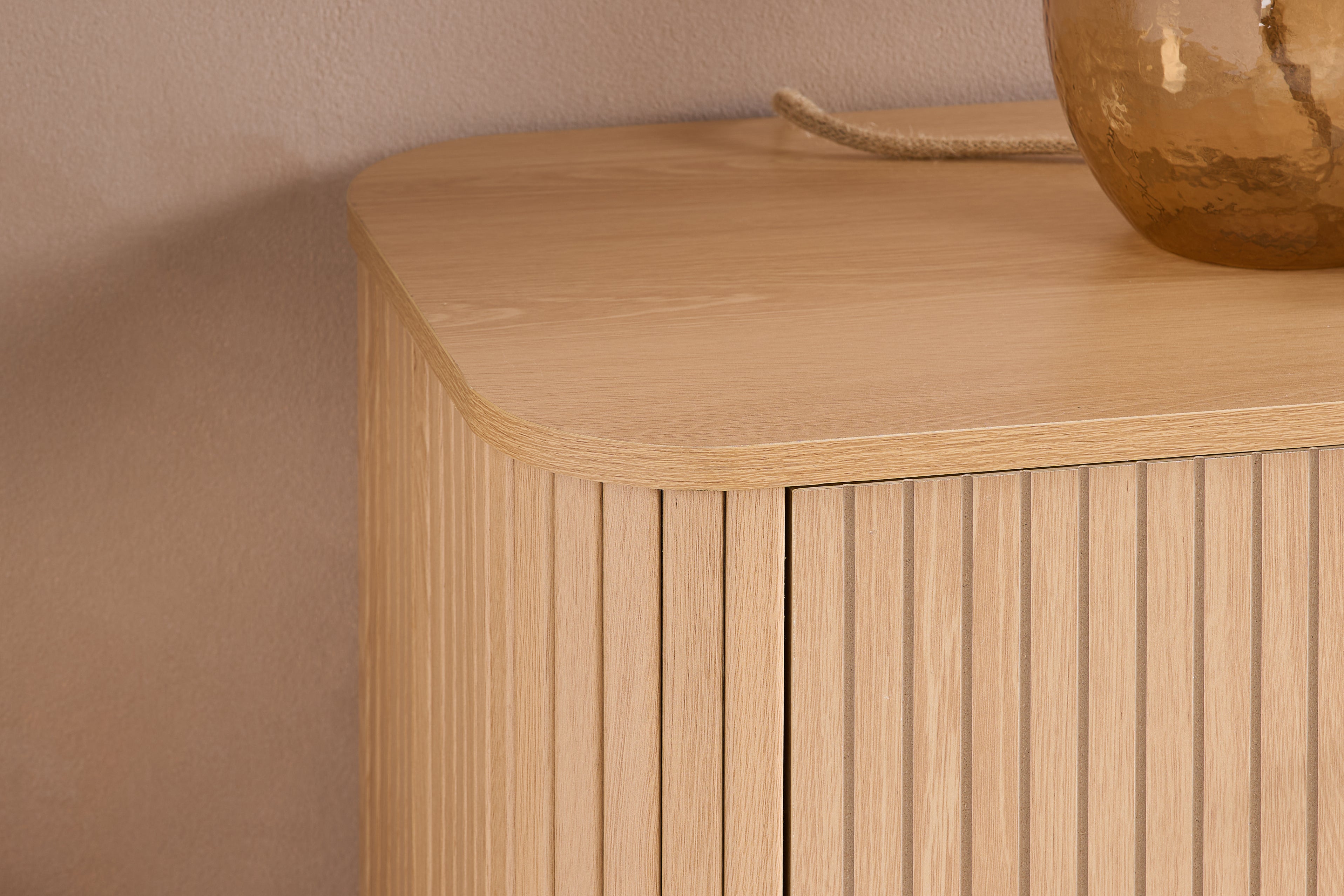 Axel 6 Drawer Fluted Chest