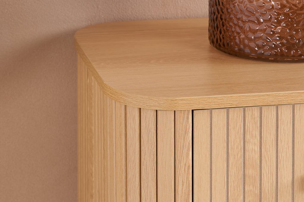 Axel 5 Drawer Fluted Chest