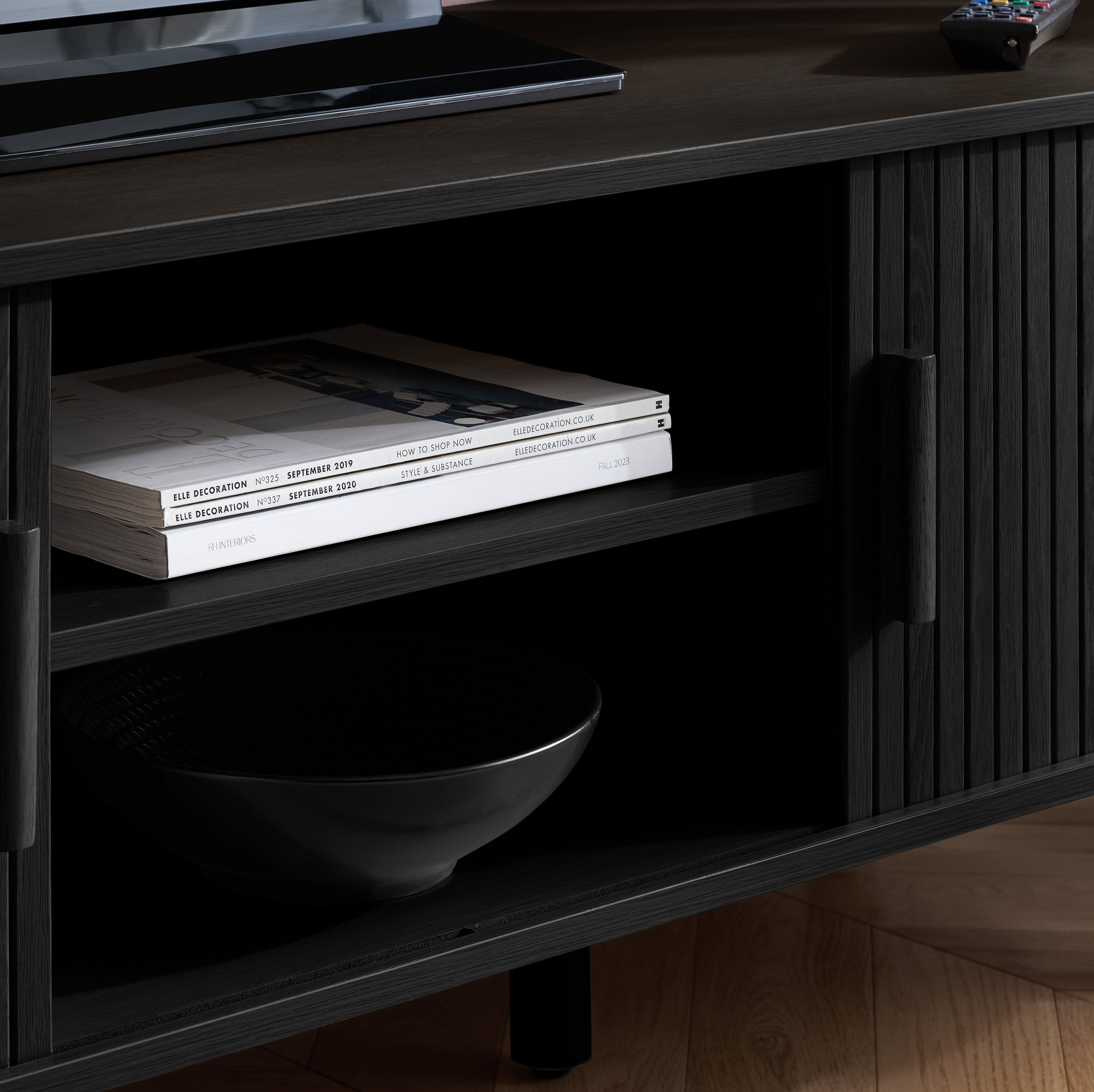 Axel Fluted TV Unit