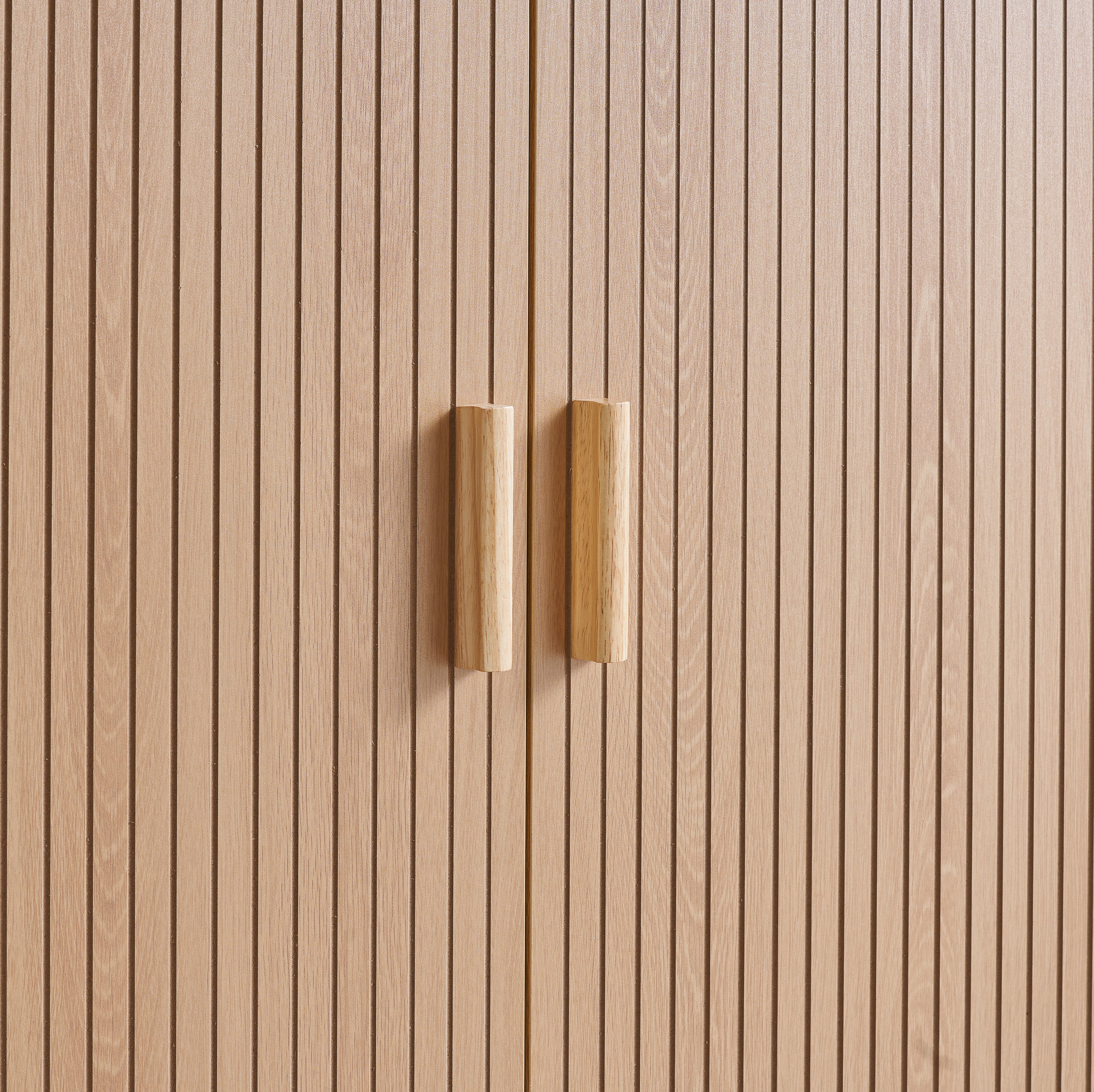 Axel 2 Door 1 Drawer Fluted Wardrobe