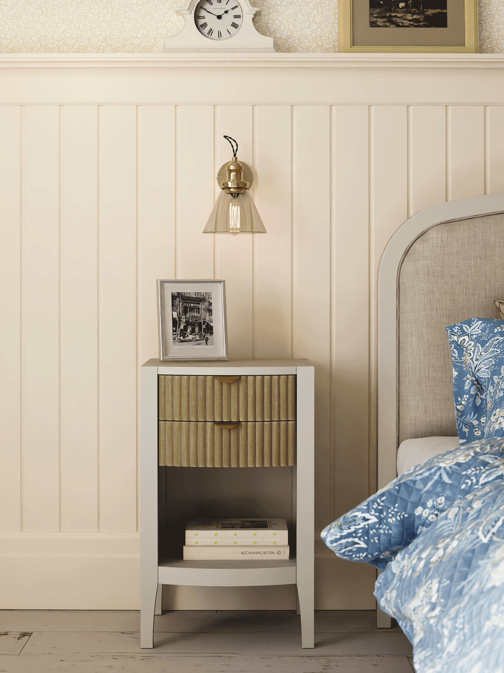 Abbeydale Soft Natural 2 Drawer Bedside Table