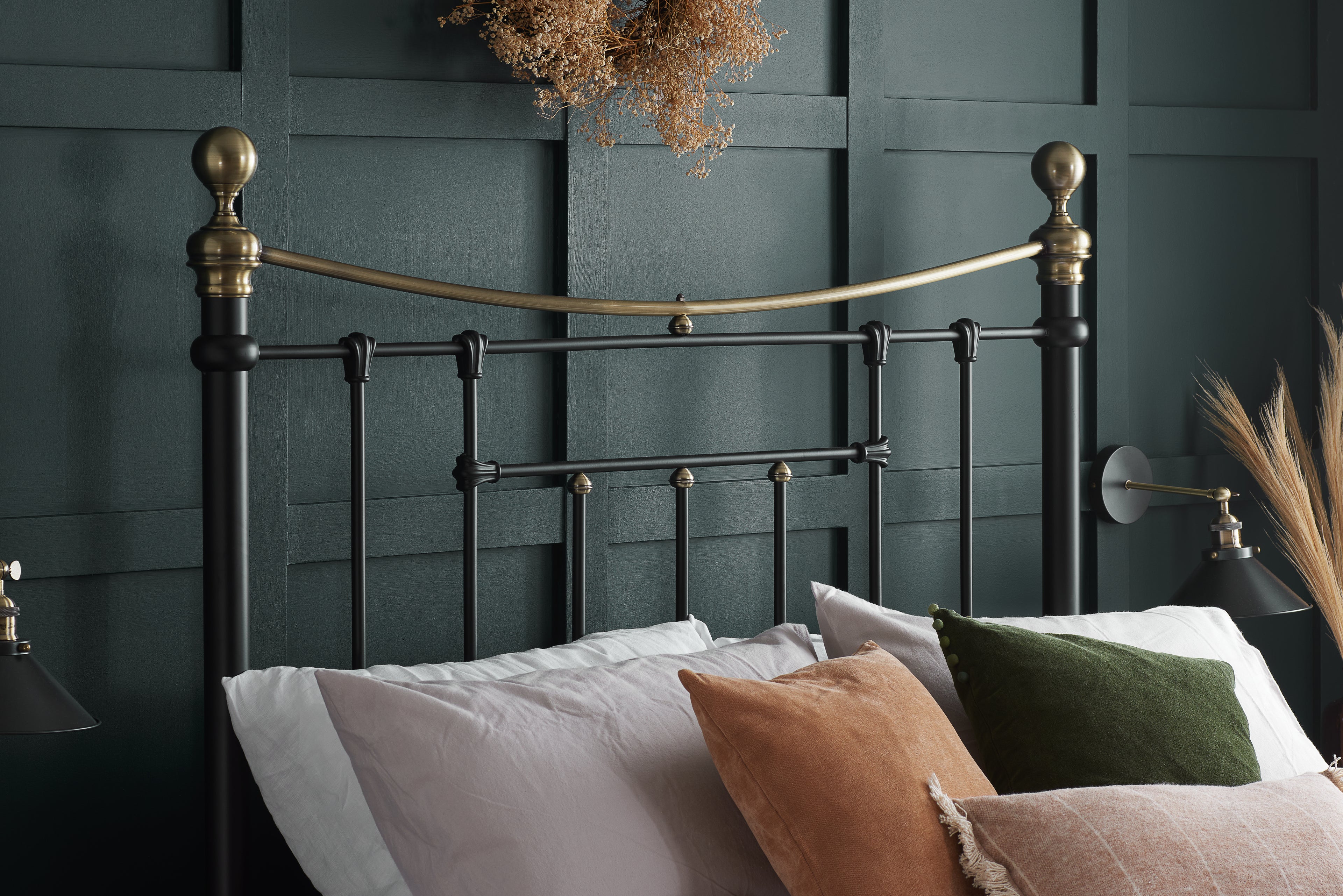 Bronte King Bed