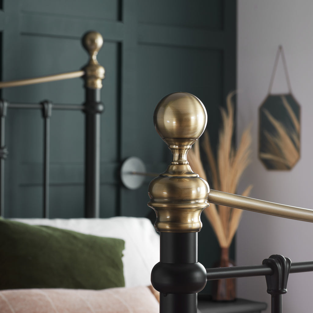 Bronte King Bed