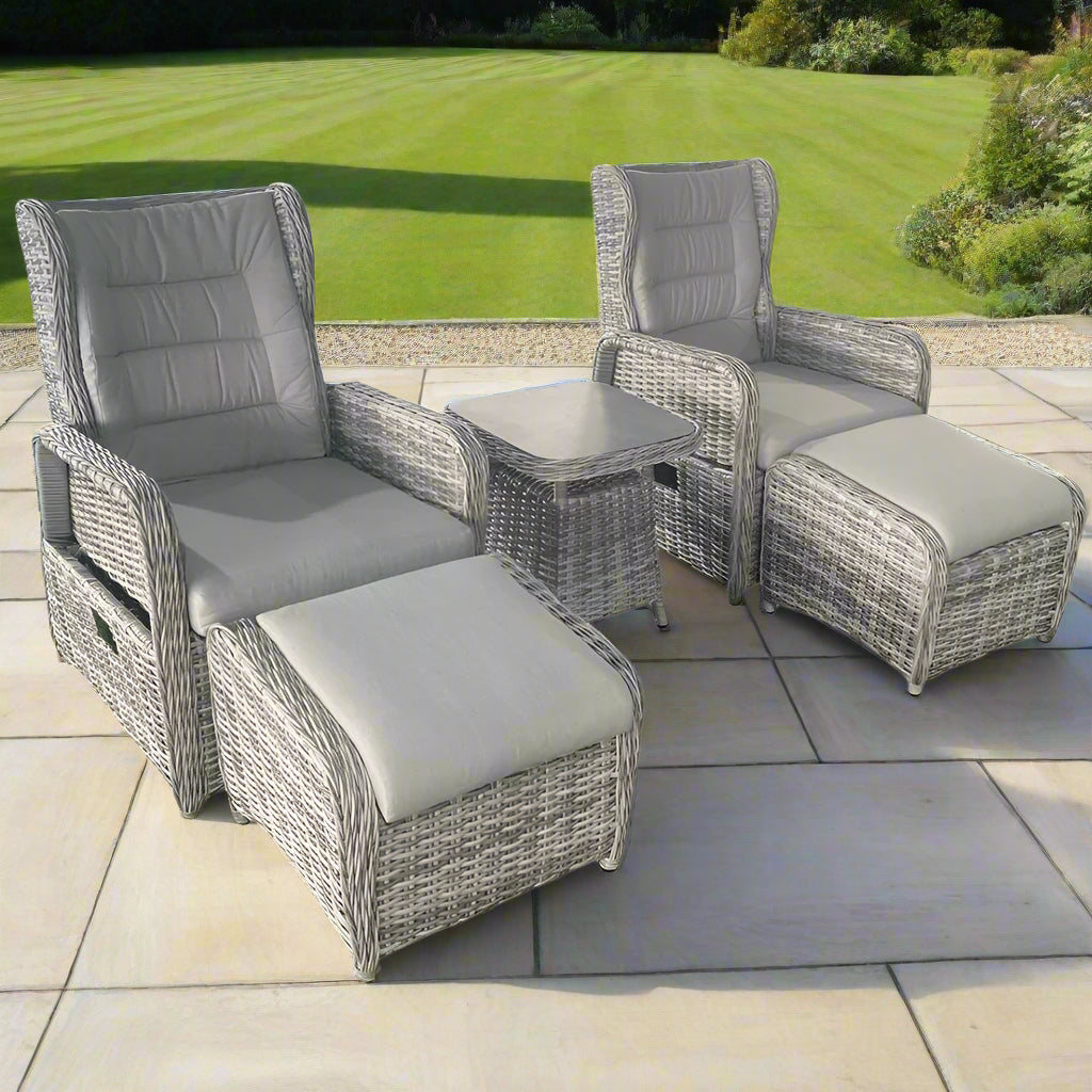 Rio Rattan Garden Lounge Chairs And Table