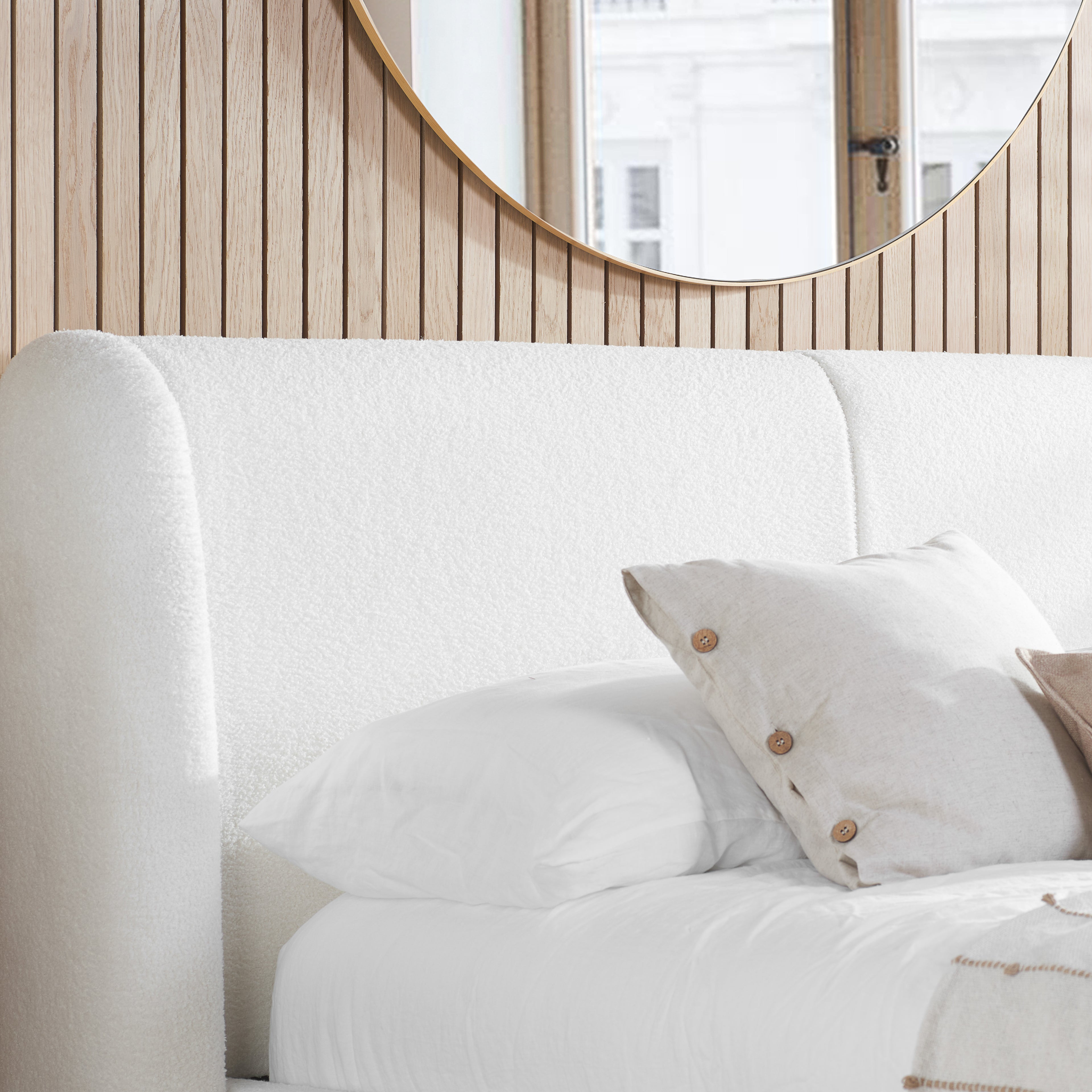 Eden King Bed