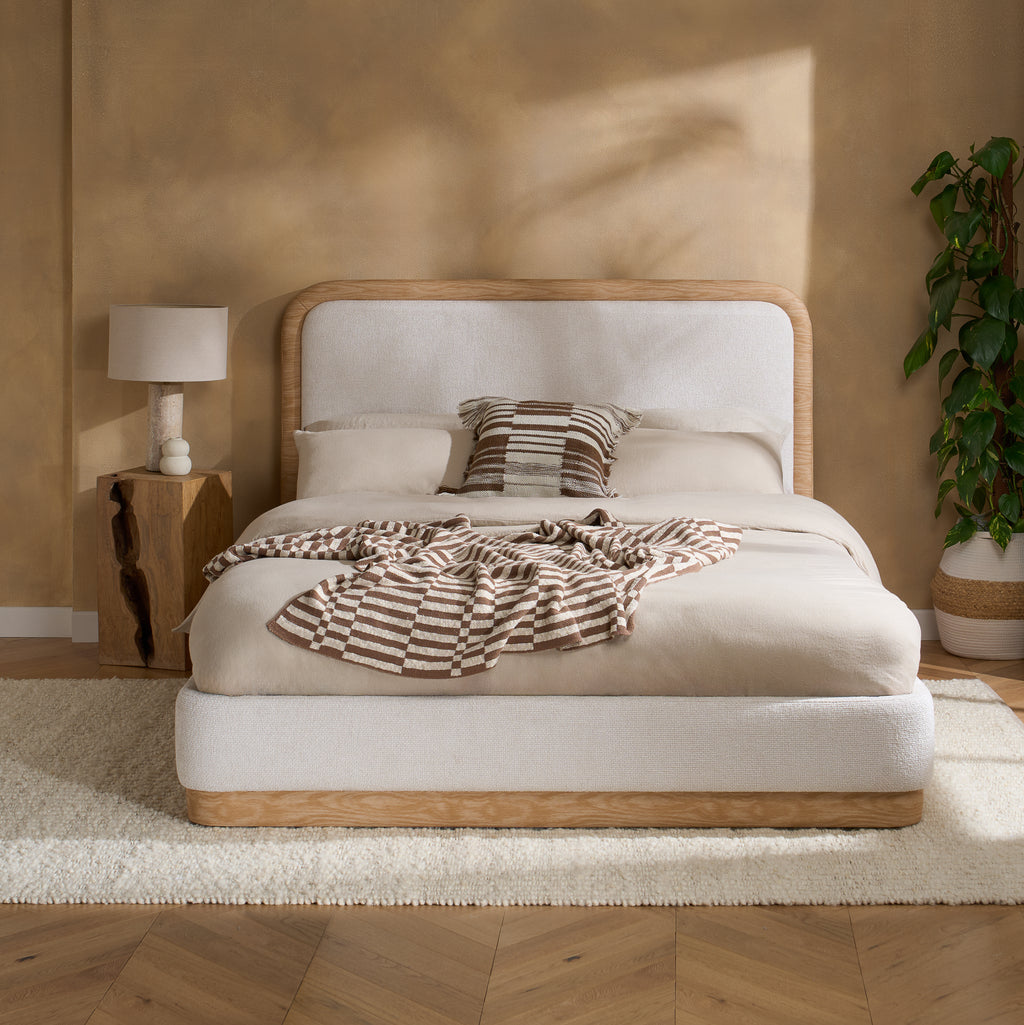Girona King Bed