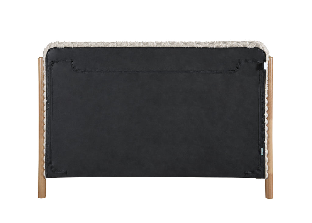 Hatti King Bed