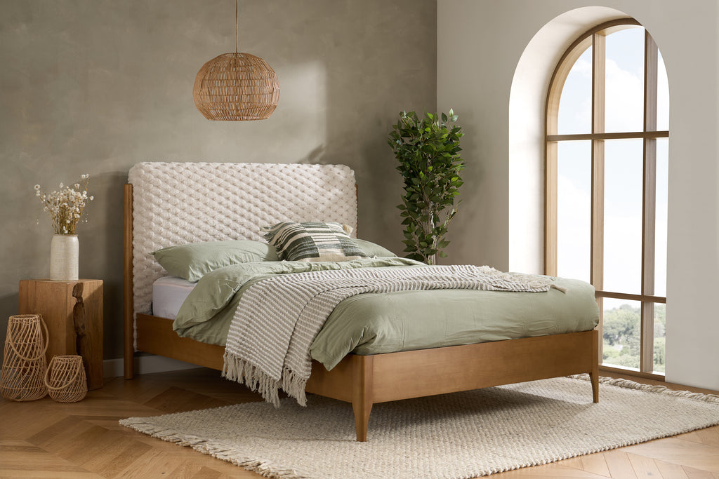 Hatti King Bed