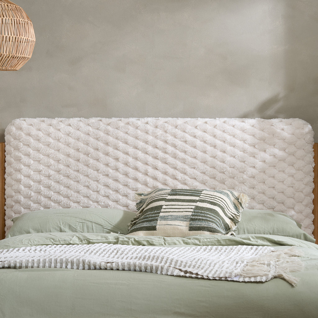 Hatti King Bed