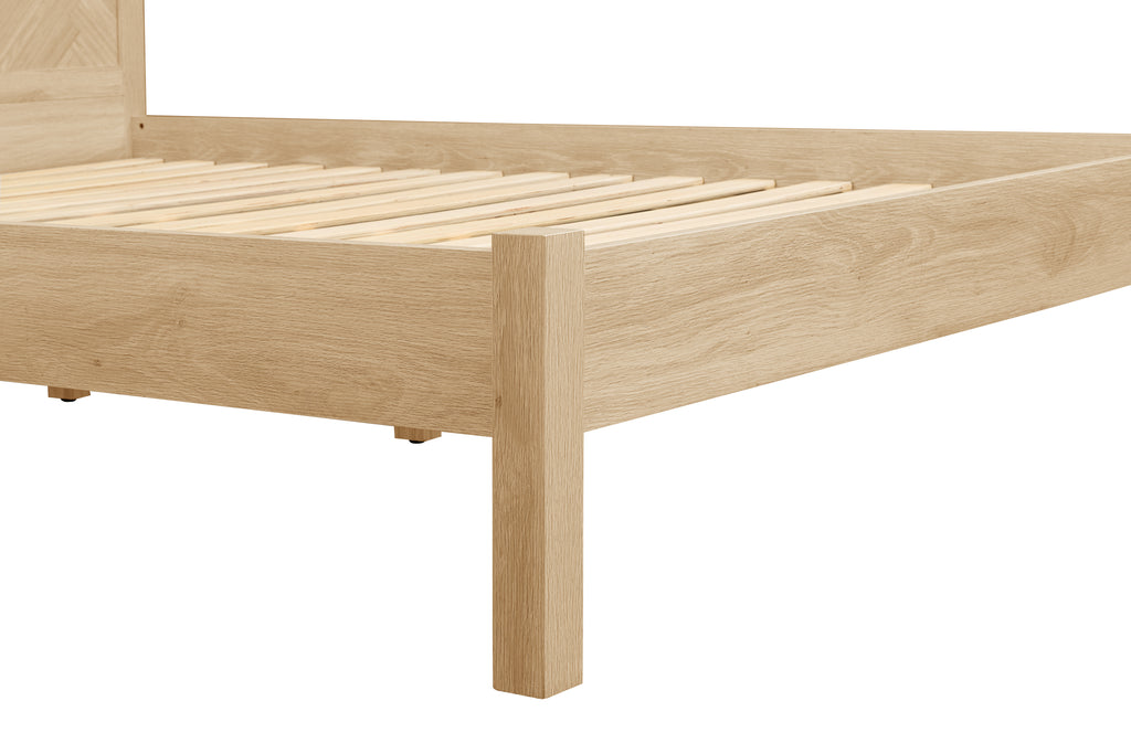 Herringford King Bed