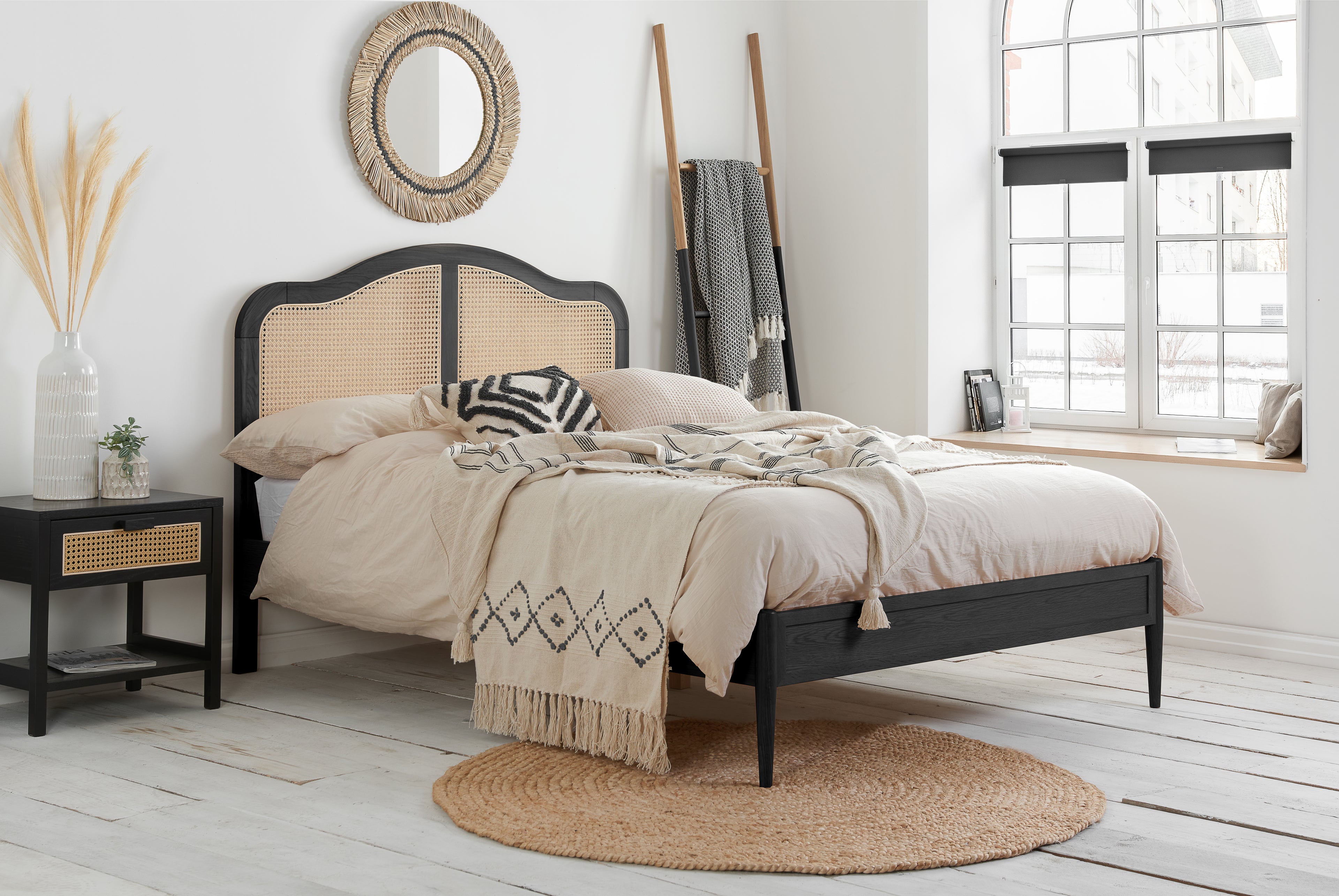Leonie Super King Rattan Bed