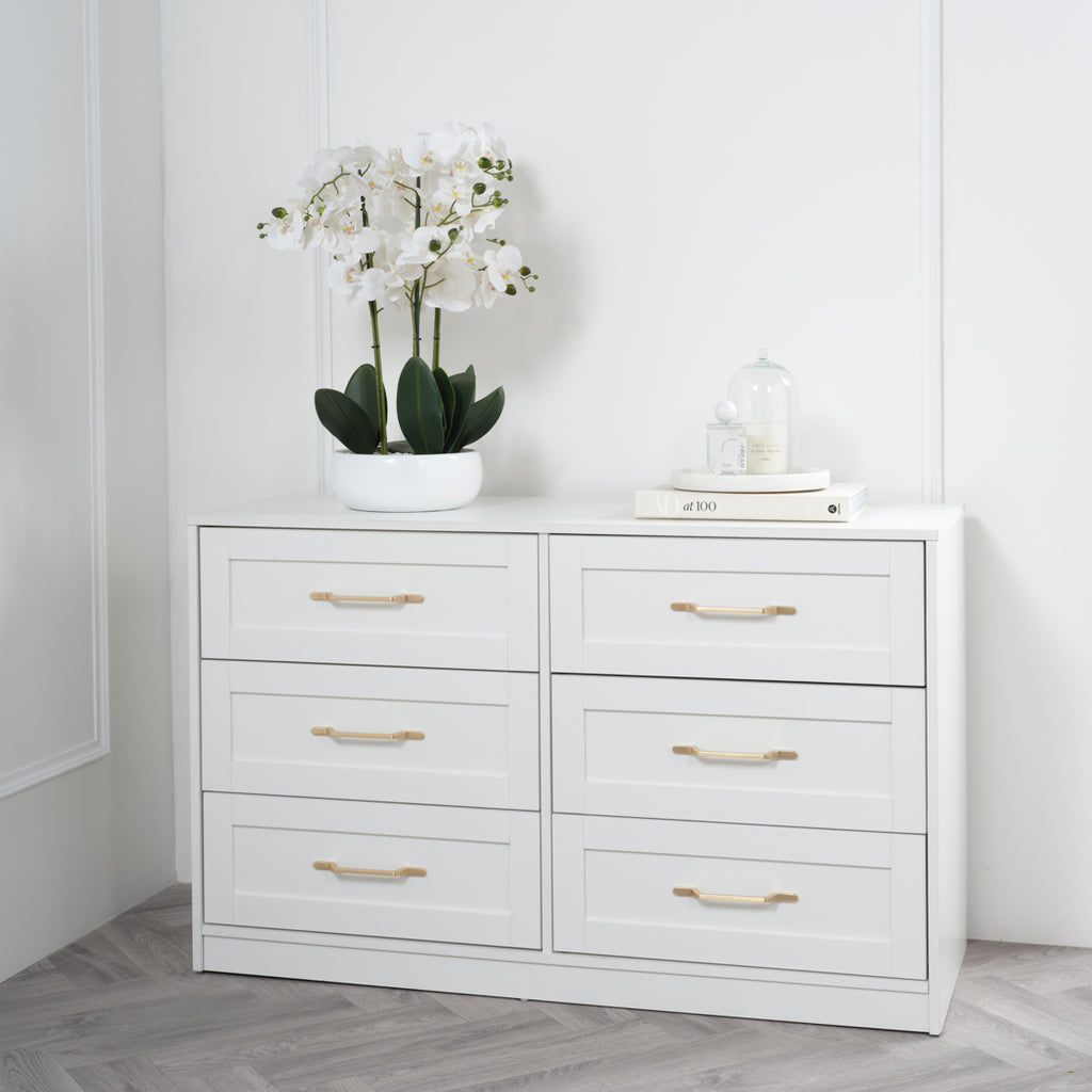 AUSTEN WHITE CHEST