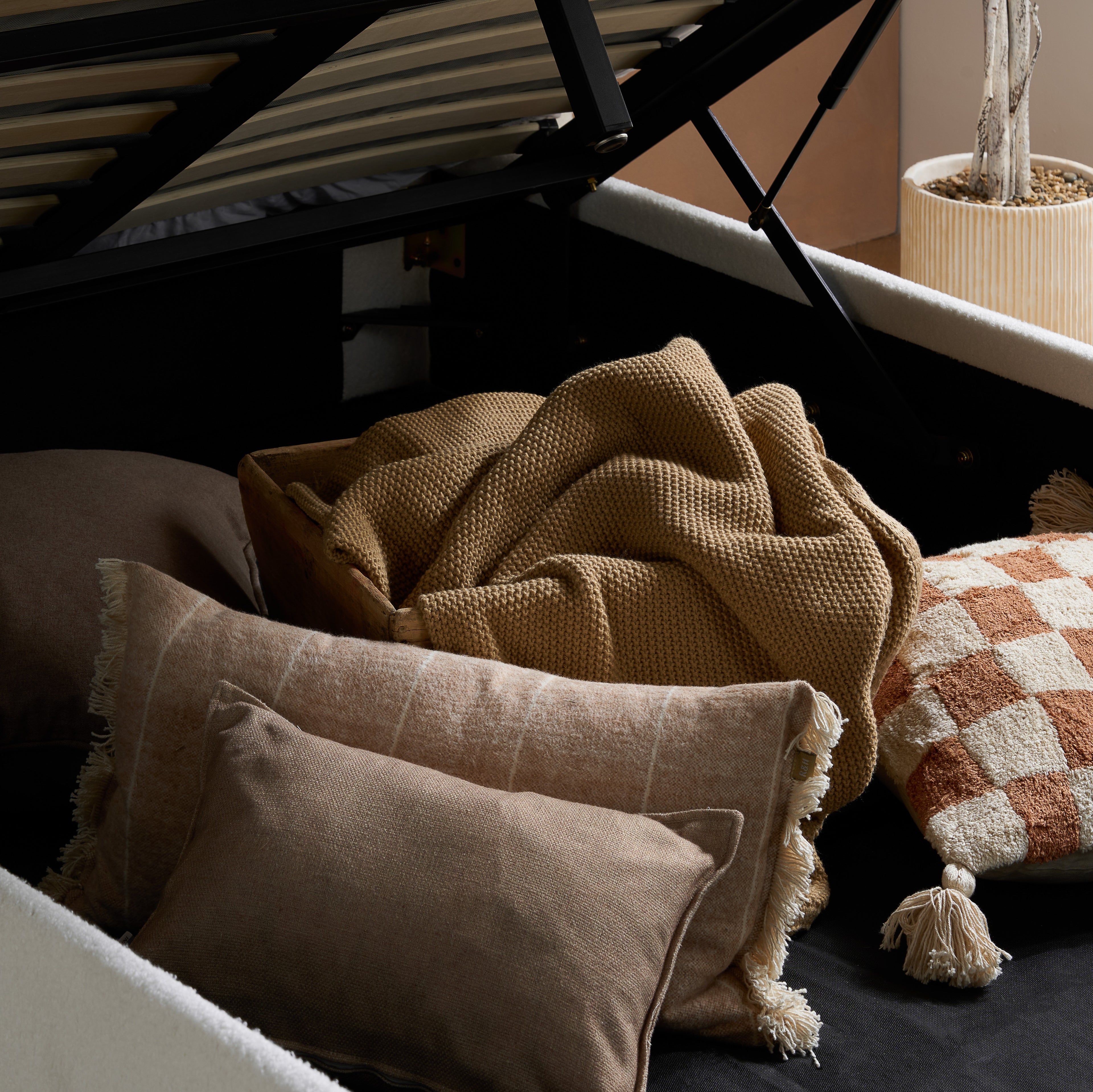 Maisey Ottoman Bed King