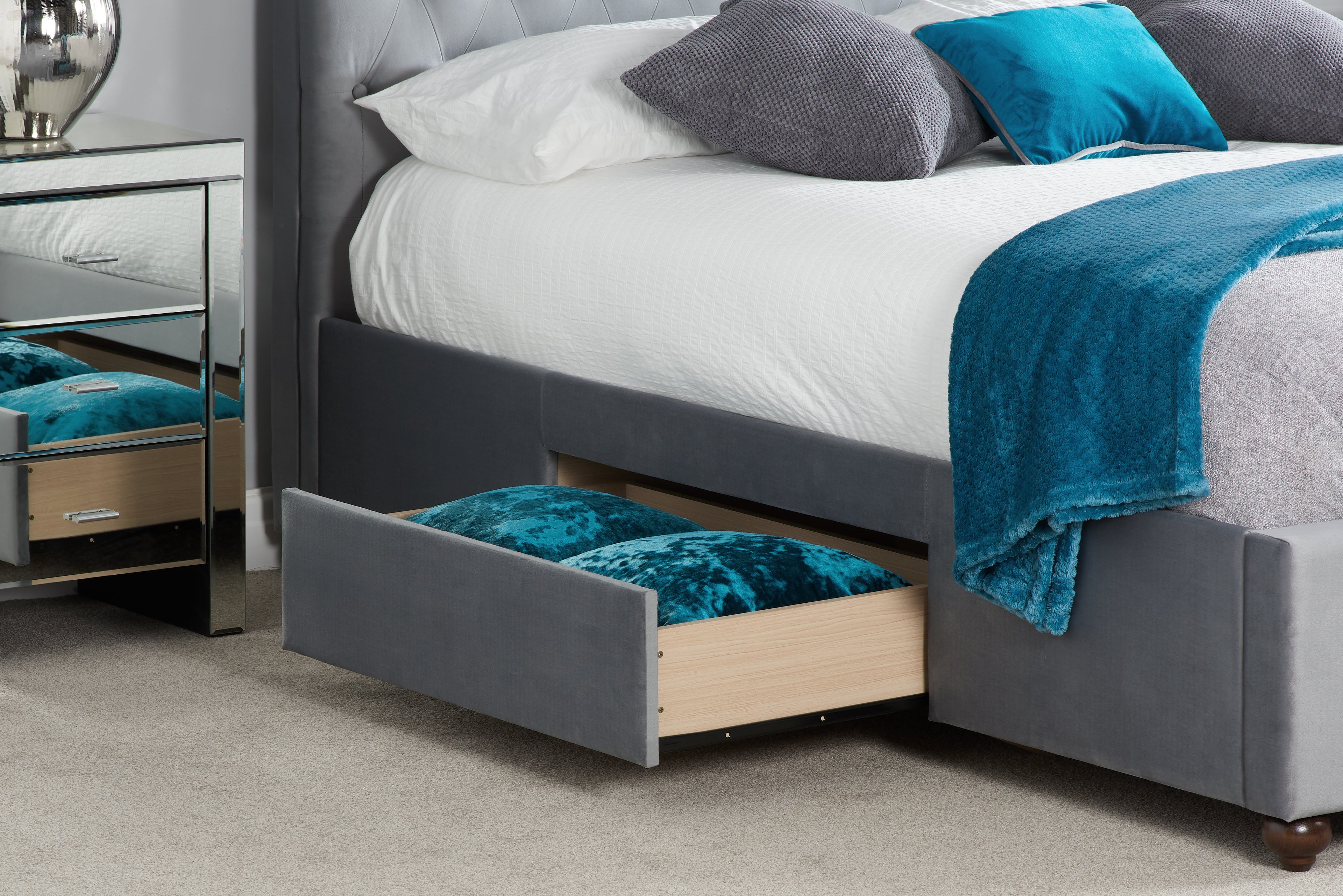 Marlow King Bed