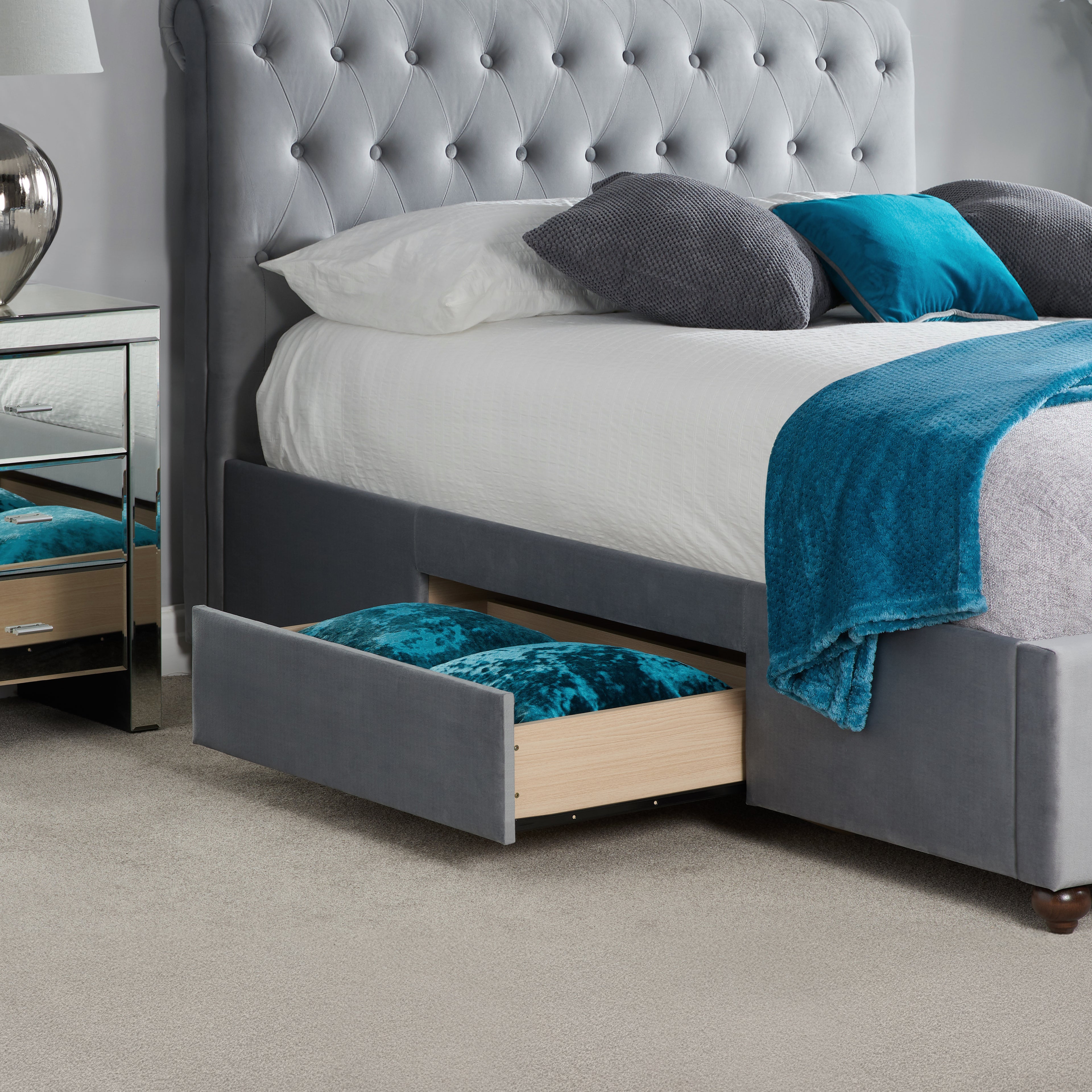 Marlow King Bed