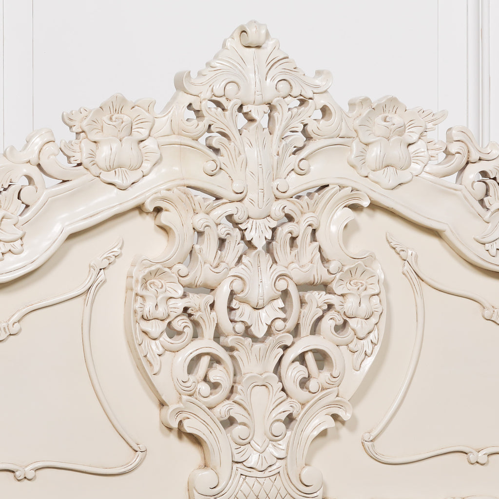 Rococo 4ft6 Double Size Carved Bed