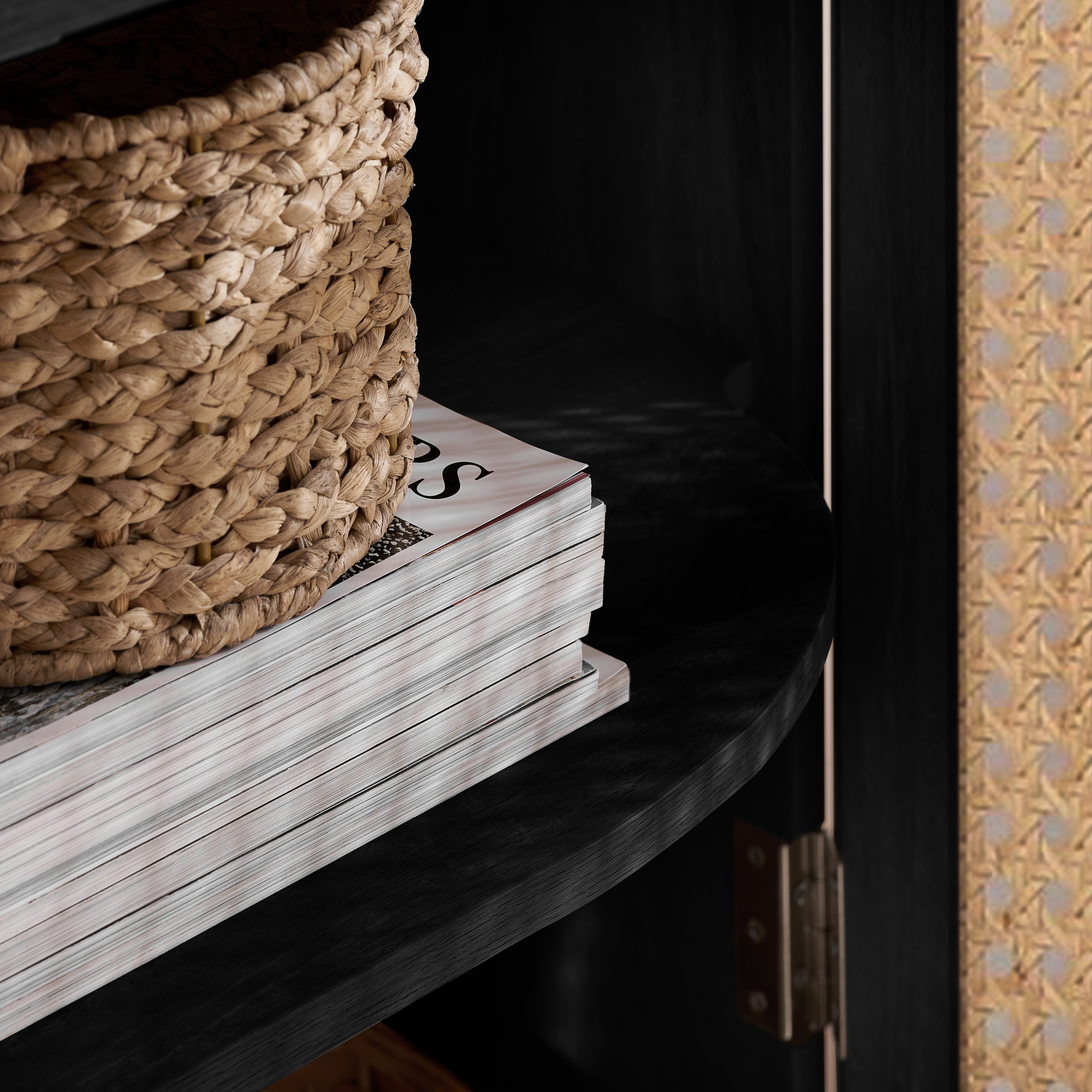 Noah 2 Door Sideboard
