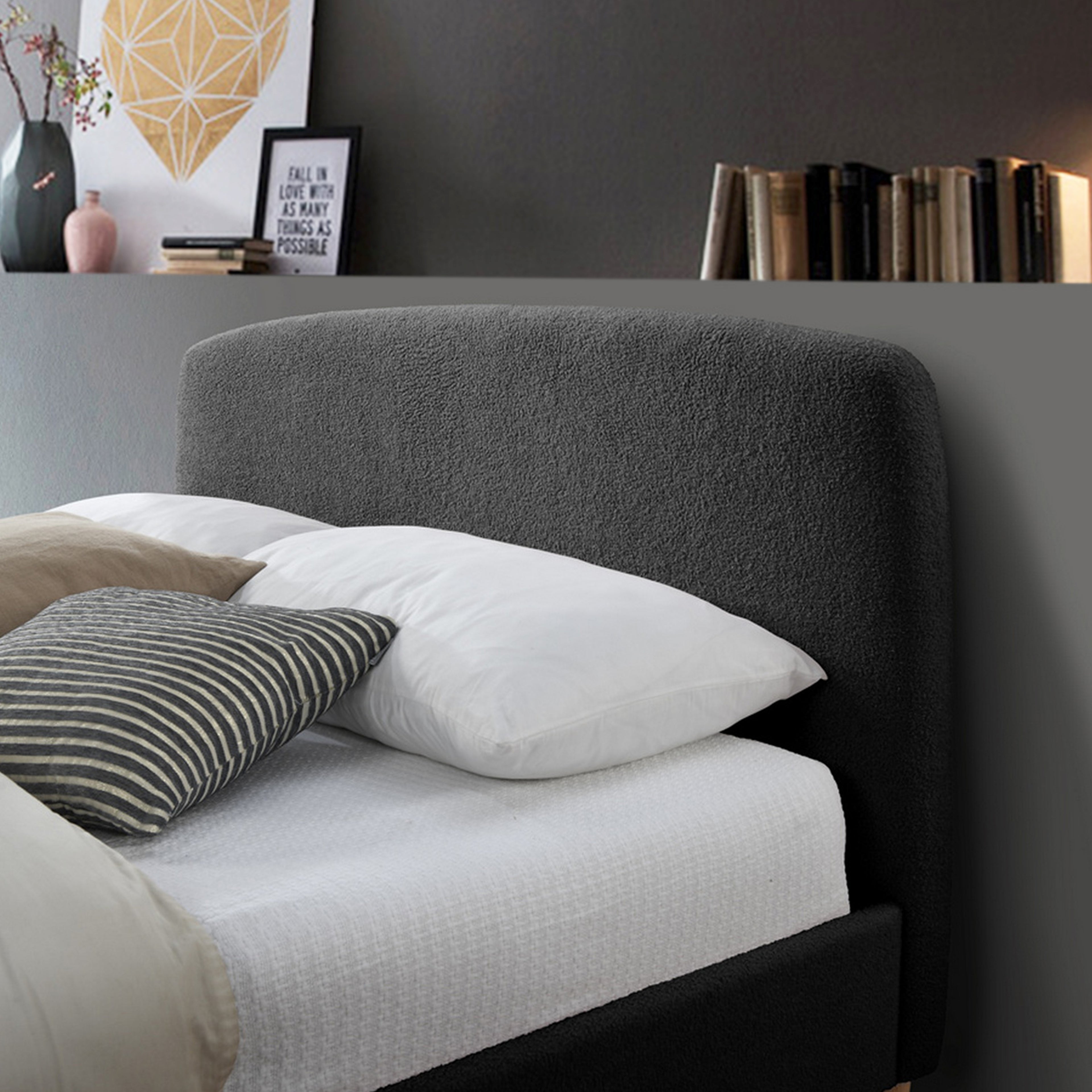 Otley King Bed