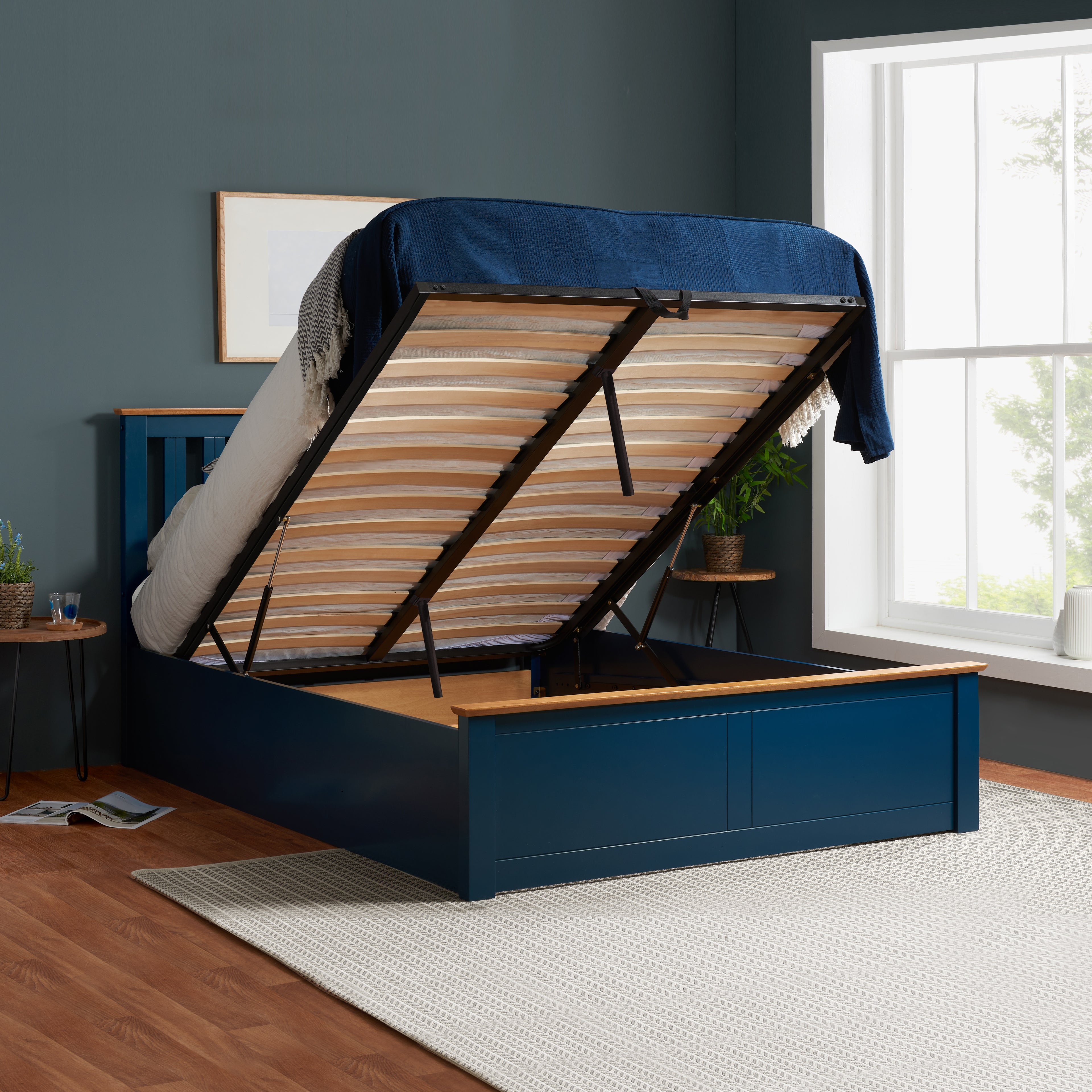 Phoenix King Ottoman Bed