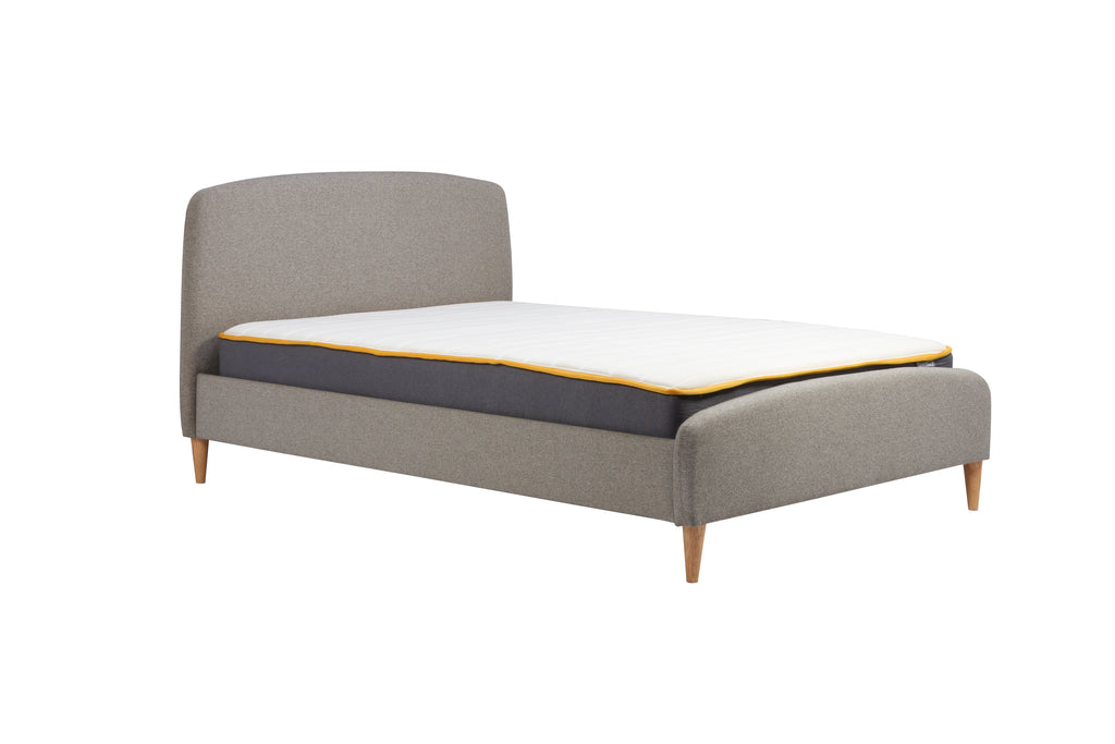 Quebec King Bed