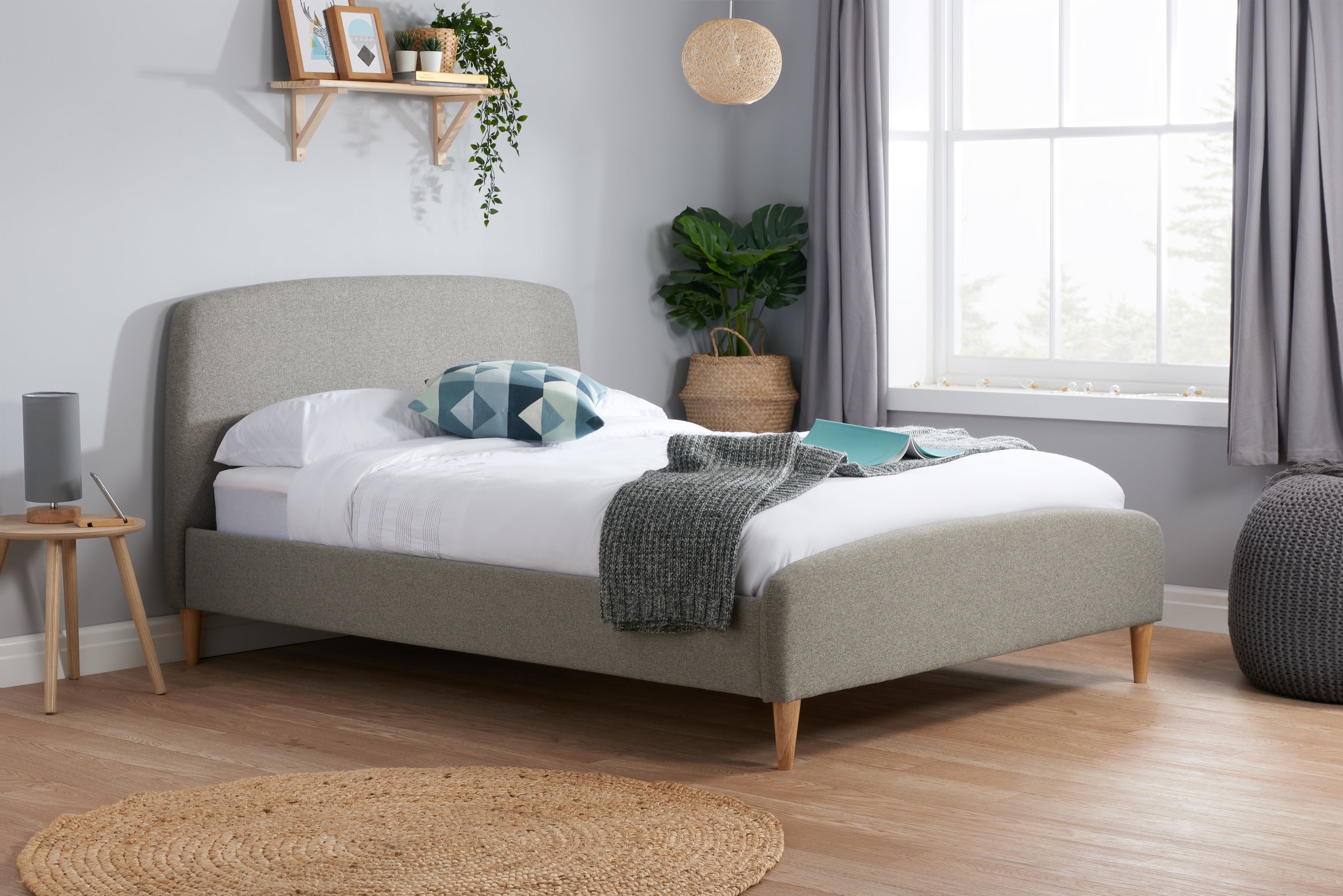Quebec Double Bed