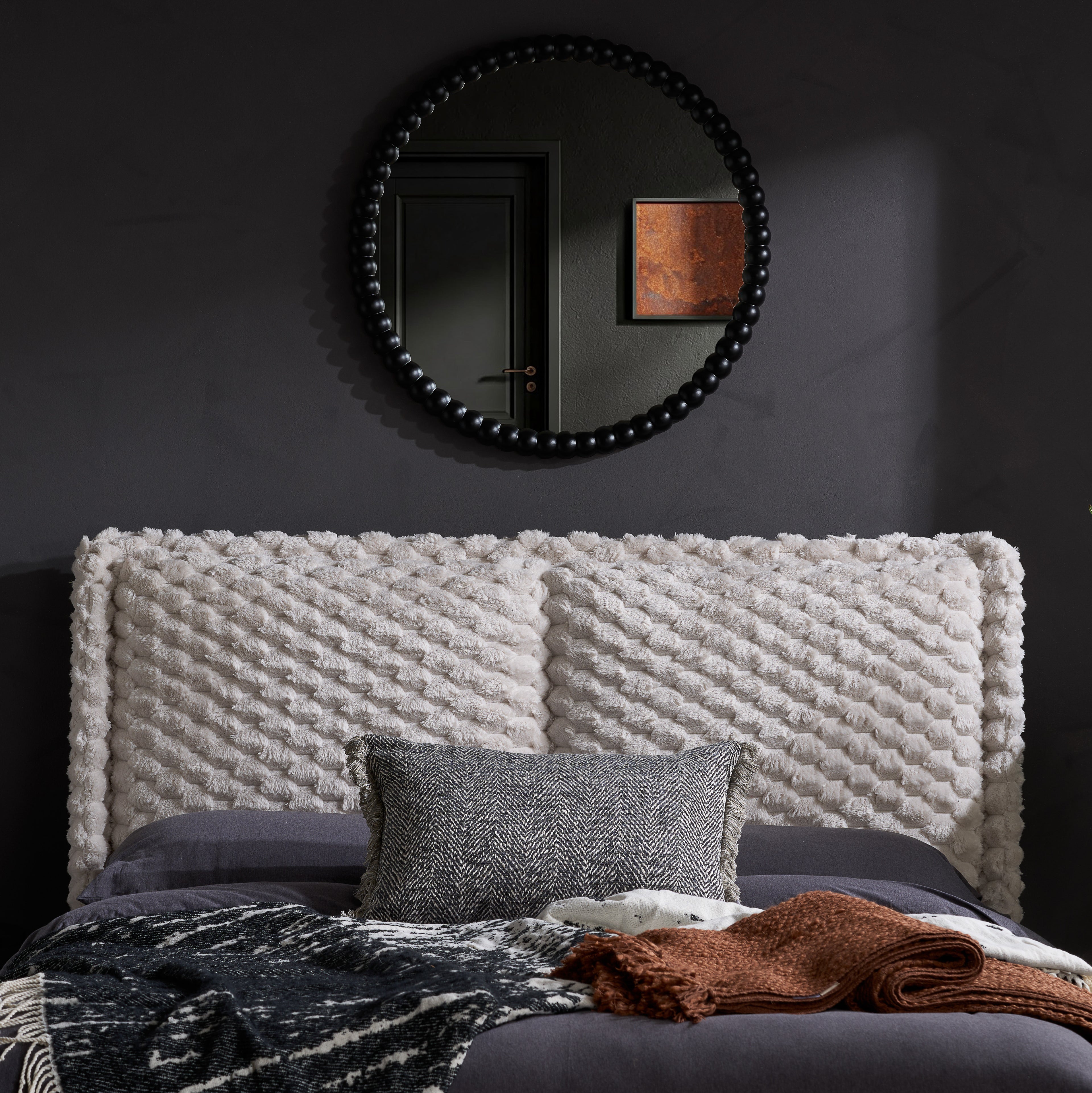 Tilly King Bed