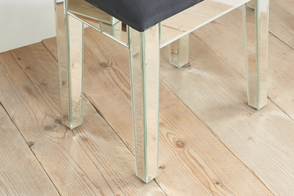 Valencia Stool