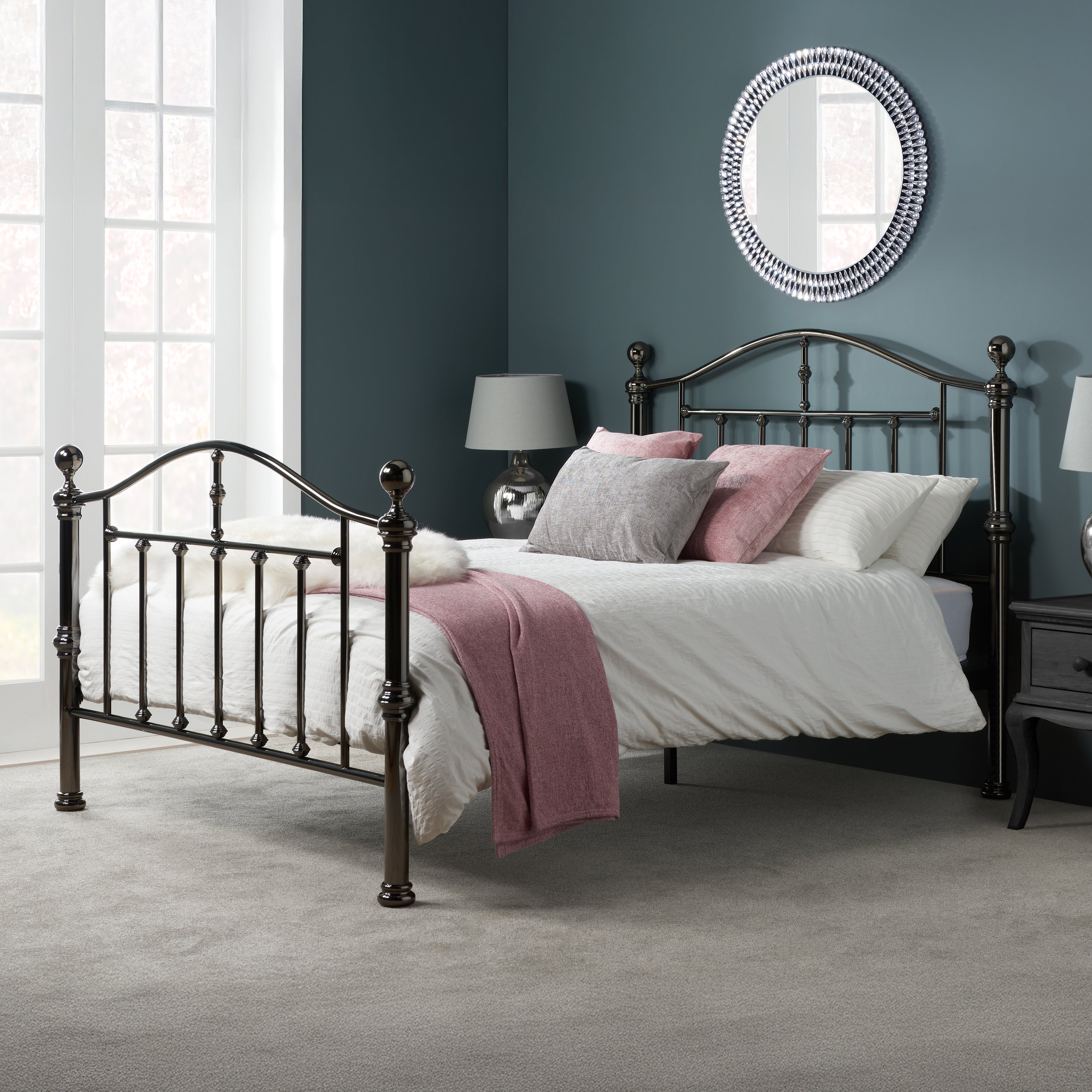 Victoria King Bed