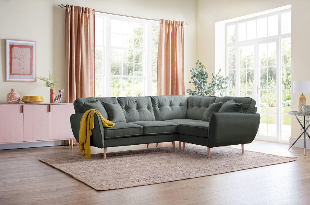 2 Corner 1 Agmamito Faro 17