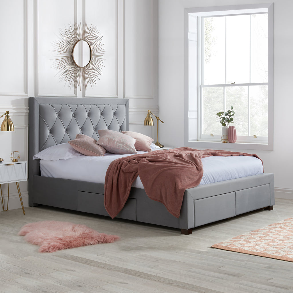 Woodbury Super King Bed