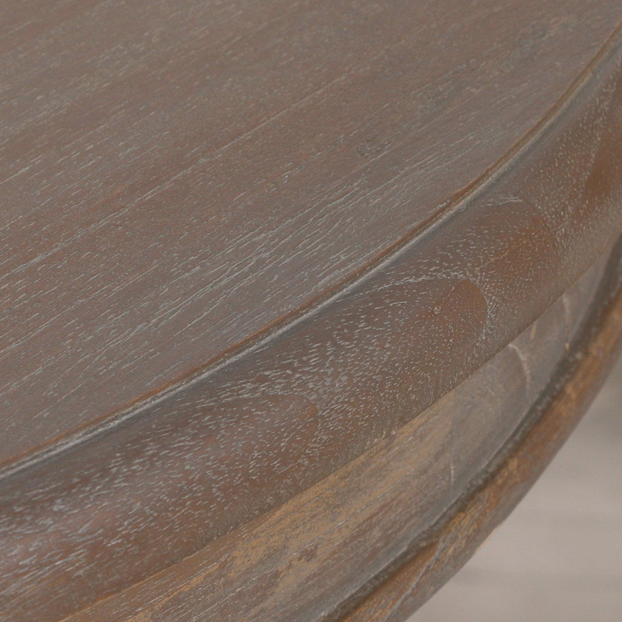 Round Pedestal Acorn Dining Table