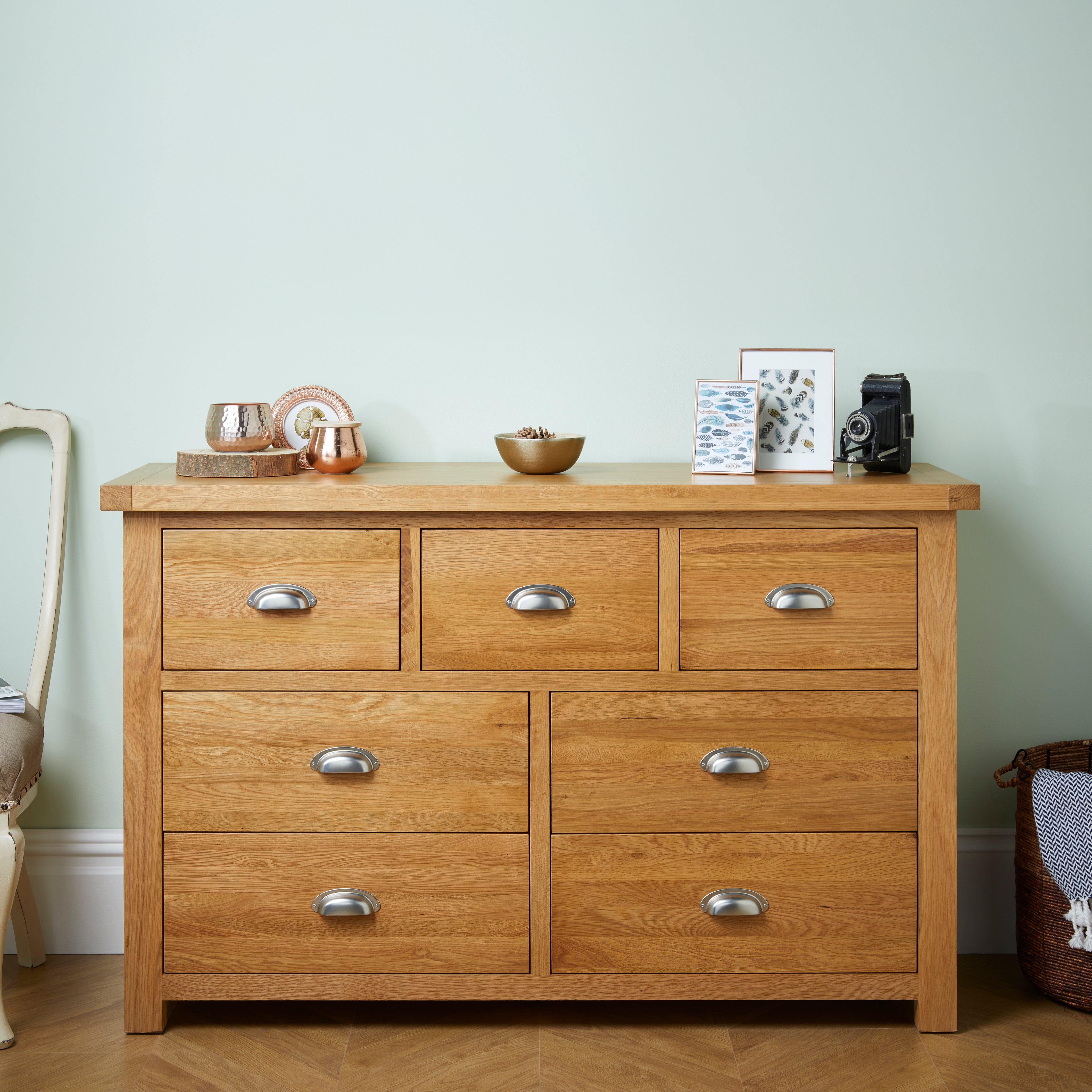 Woburn 4 + 3 Chest