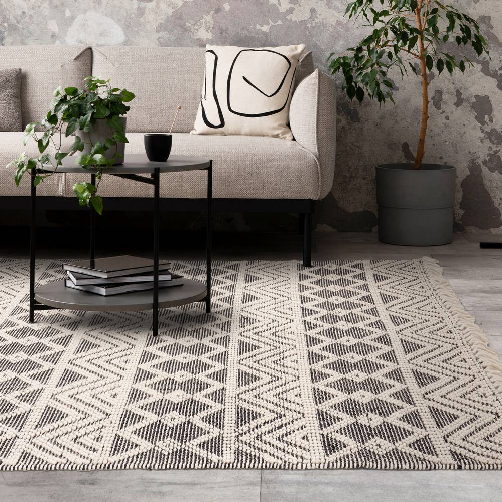 Asra 120x170cm Black Rug