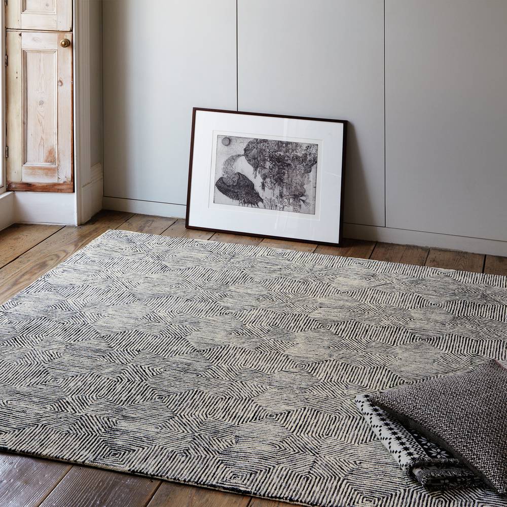 Camden Rug 200x300cm Black / White Rug