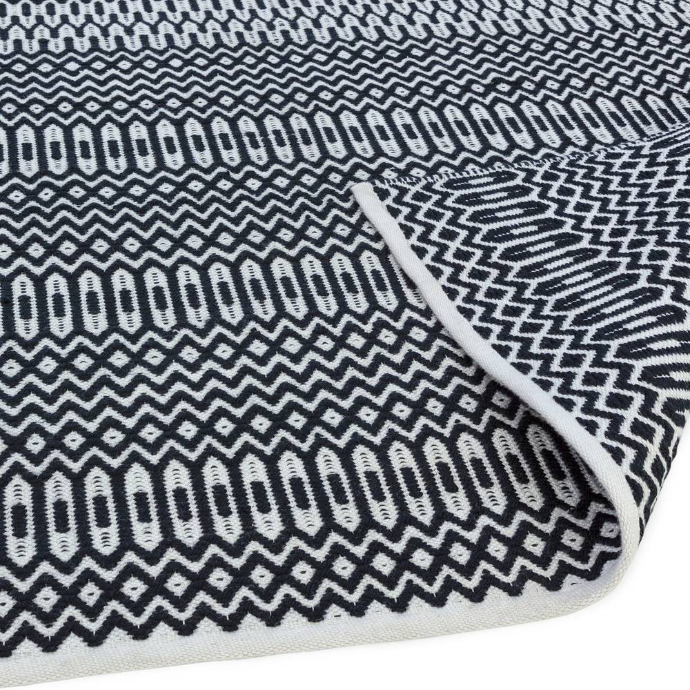 Halsey Rug 200x290cm Black Rug