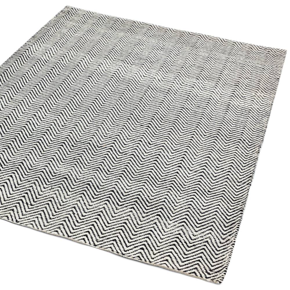Ives Rug 100x150cm Black White Rug