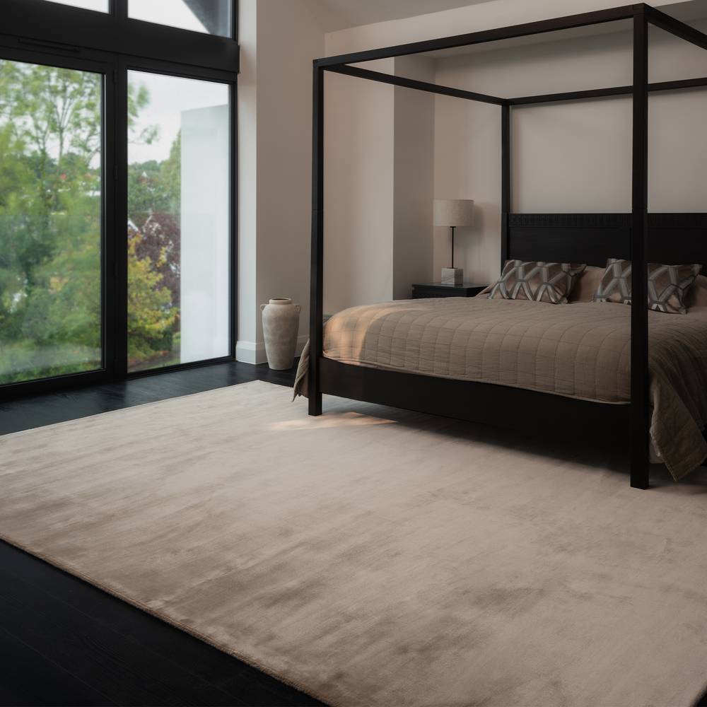 Katherine Carnaby Chrome 200x300cm Pearl Rug Rug