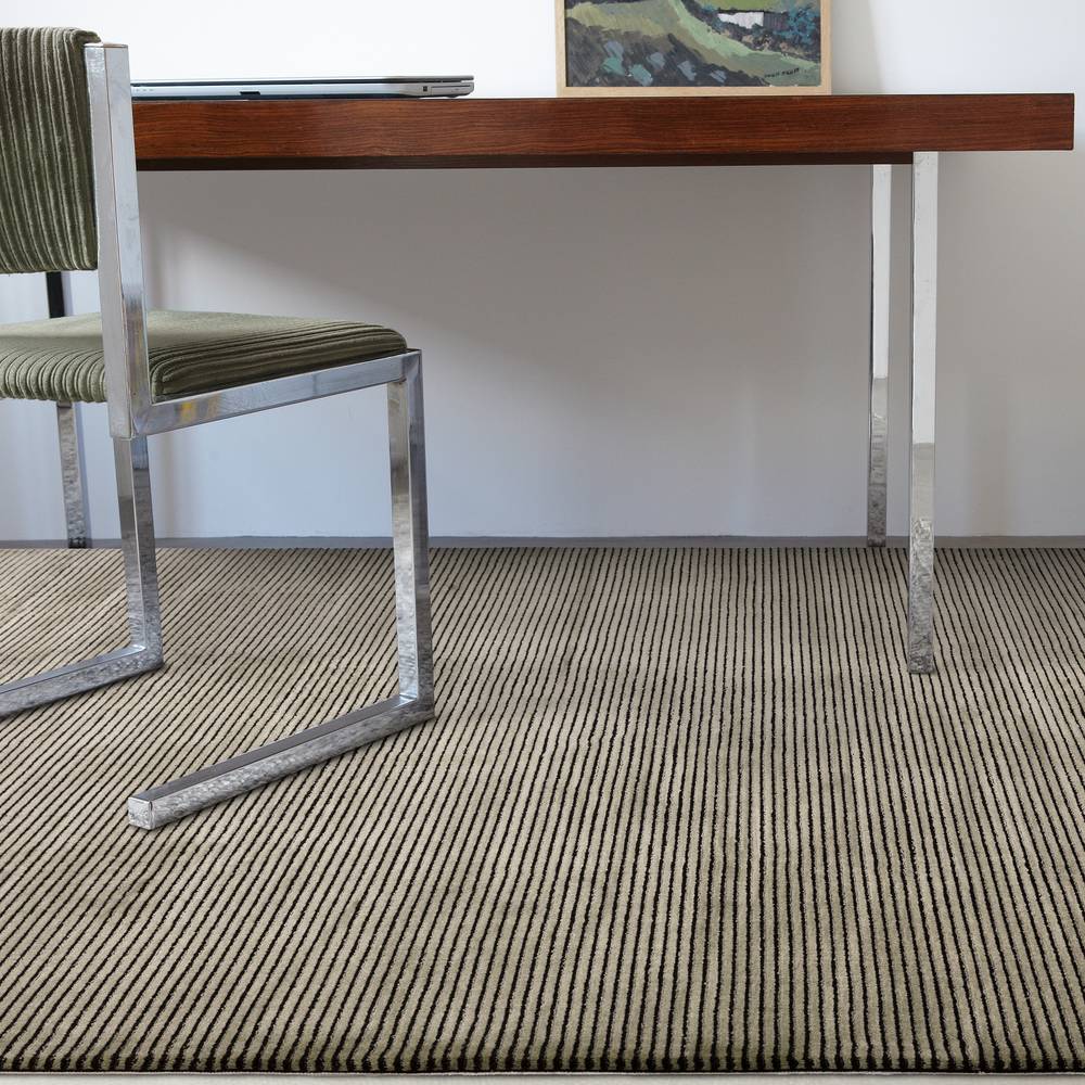 Kuza 120x170cm Plain Stripe Khaki Rug