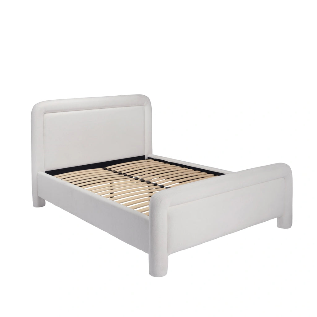 Leonnie Ghost King Size Bed (3 Packs)