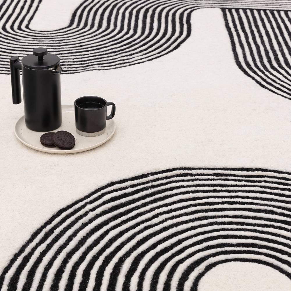 Matrix 160x230cm 87 Arches Black Rug