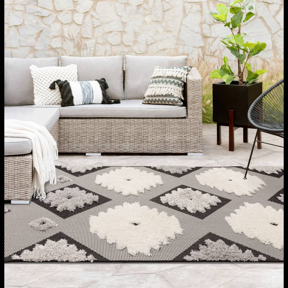 Monty 080x150cm MN01 Black/Cream Tribal Rug