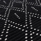 Nepal 200x290cm Black/Cream Diamond Rug Rug