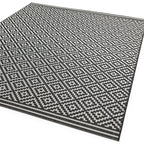 Patio 160x230cm 12 Diamond Mono Rug